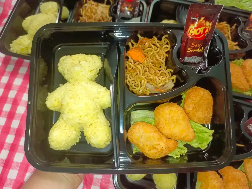 Nasi bento serba 15k