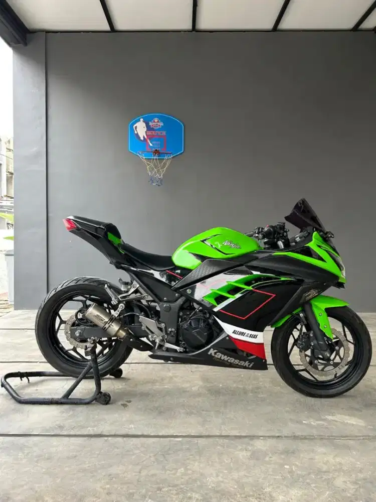 Ninja 250 FI (Injeksi) 2015