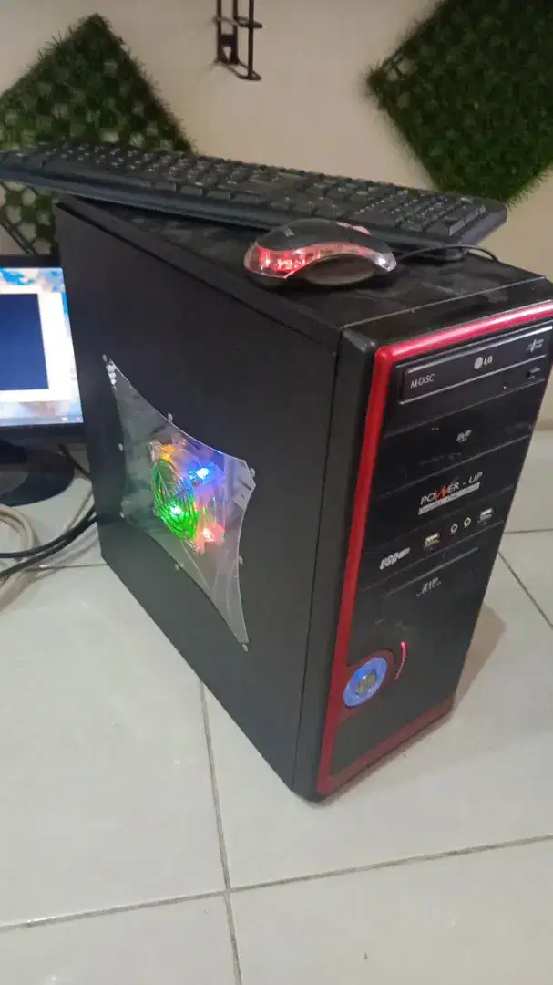 Cpu tower core i3 + wifi