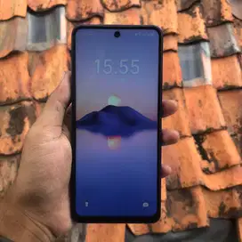 Tecno pova 5 8+8/256gb