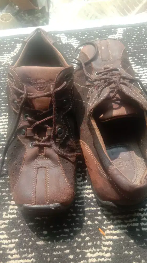 Doktor martin sepatu brended size no 43