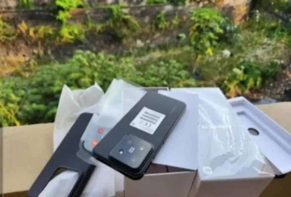 Xiaomi 14 5G 12/256 GB Kondisi Buka Dus Saja Anggap Beli Baru