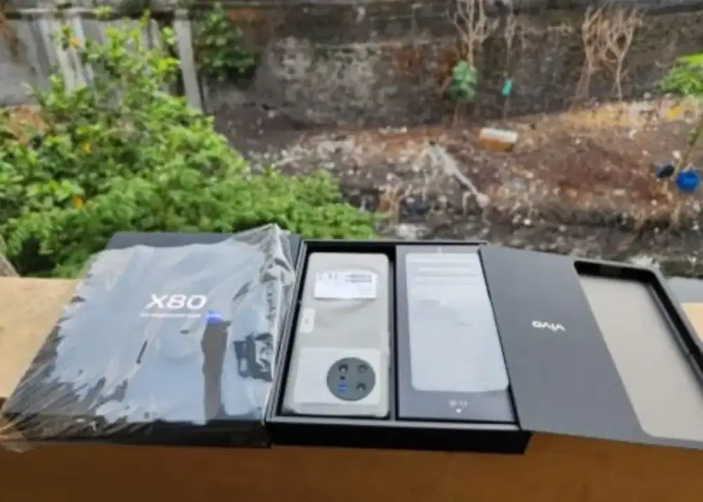 Vivo X80 5G 12/256 GB Kondisi Masih Bagus Dan Siap Pakai