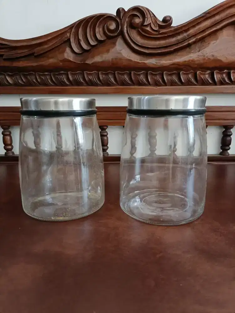 2 buah toples kaca