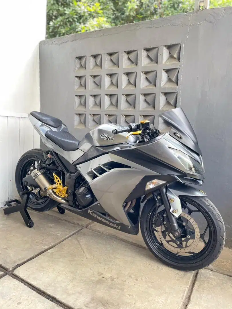 Kawasaki Ninja 250FI 2014 Abu Silver Special
