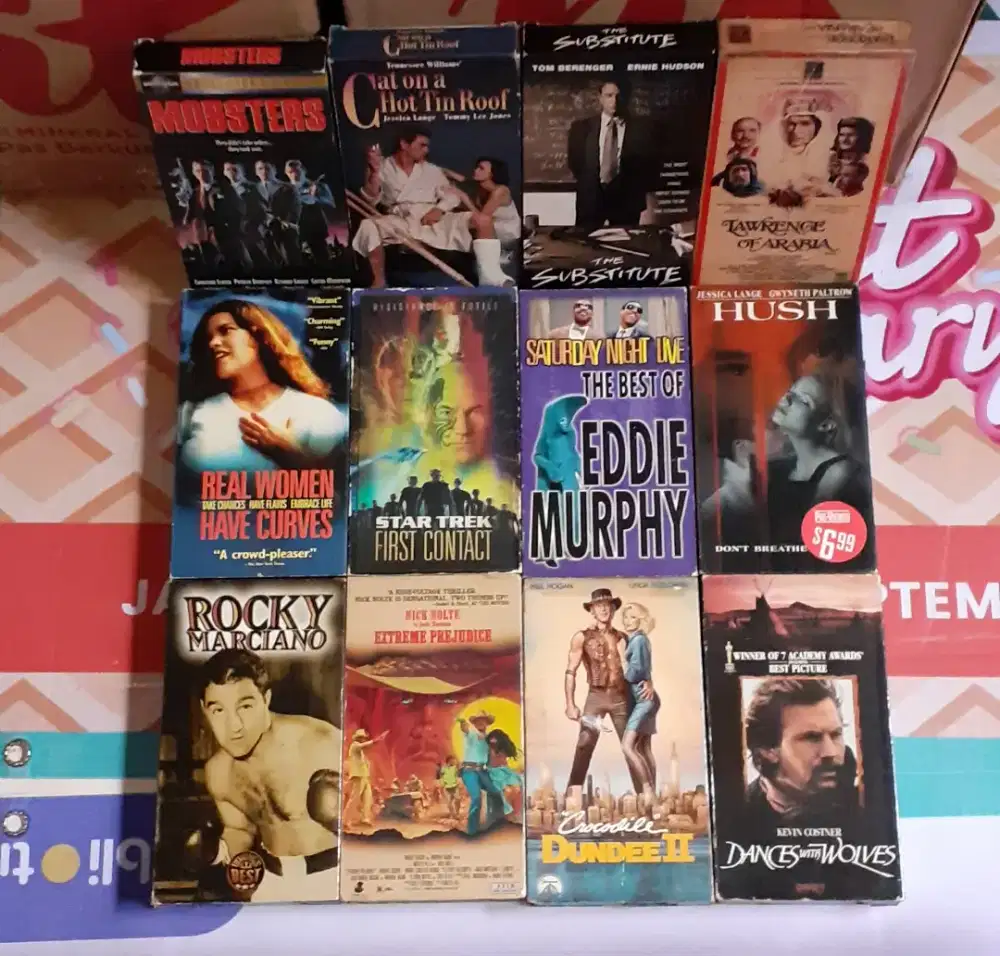 KASET VIDEO VHS FILM (24 Pcs)