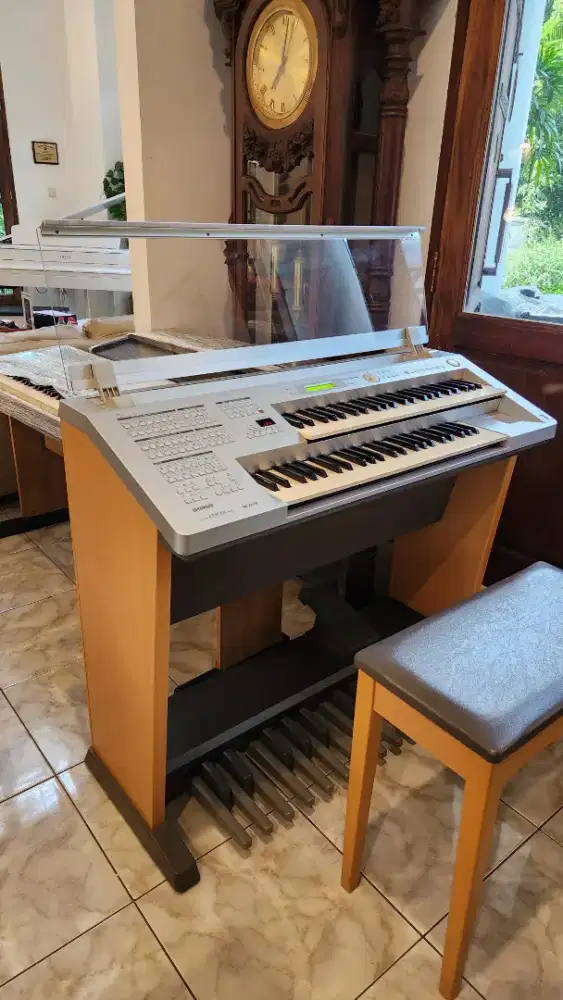Organ Yamaha Electone Stagea ELB-01