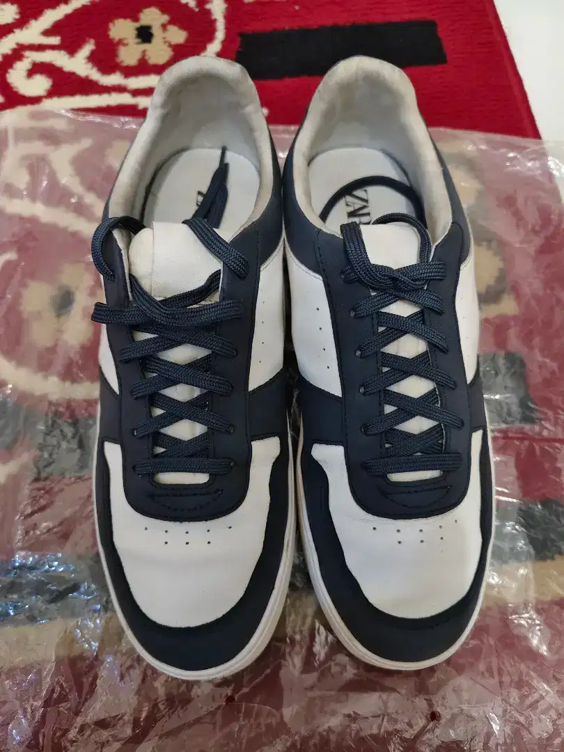 Zara shoes size 42