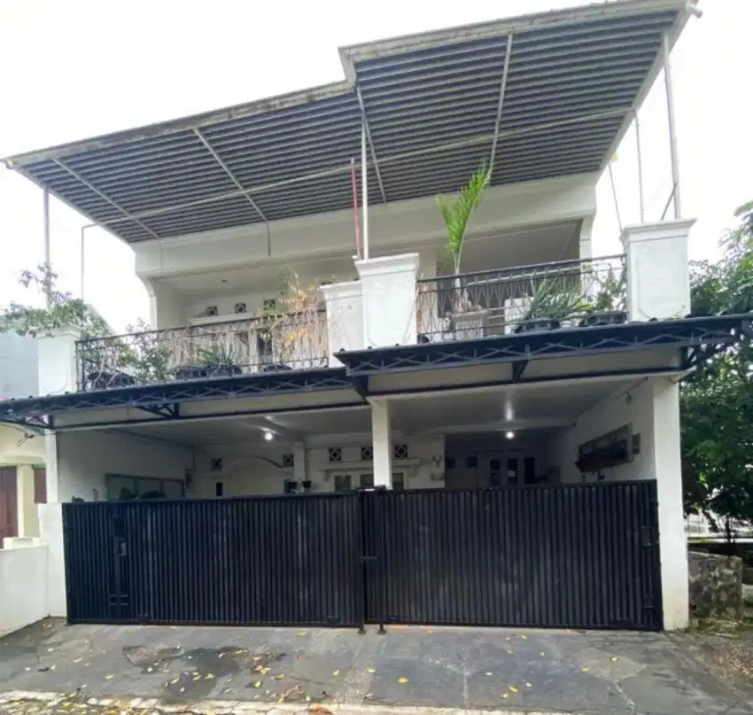 Rumah 2Lantai siap huni Di Perumahan Jatibening Estate, Bekasi