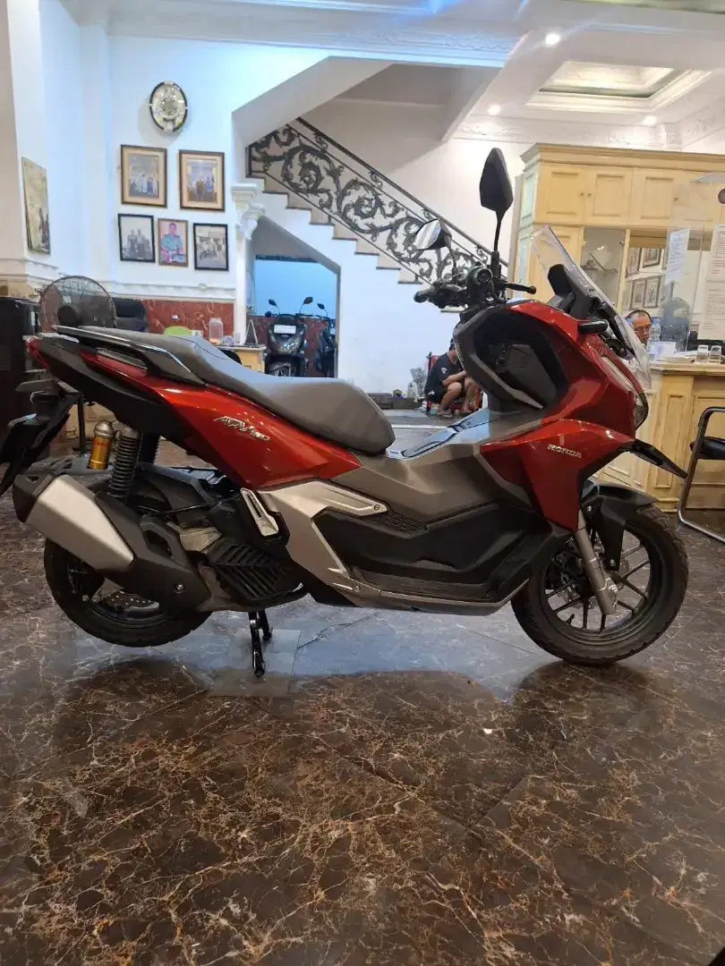 KM 2000 ON GOING ADV CBS 160CC  /GARANSI MESIN DAN FREE SERVICE 6X