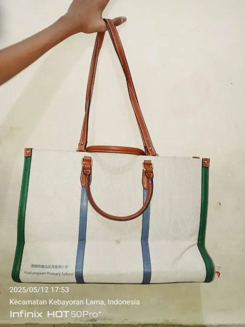 Tas Tote ala TB Tory