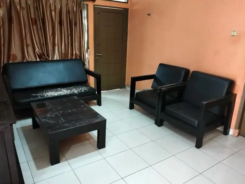 Kursi tamu kamper 2+1+1