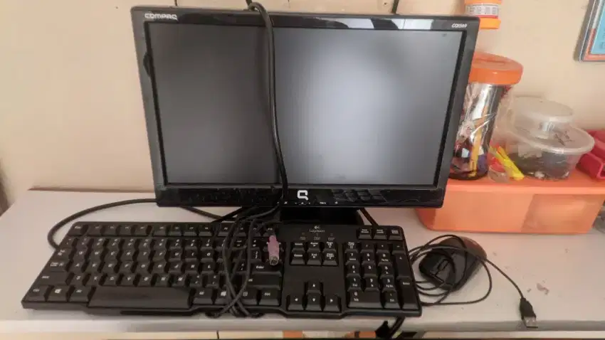 Monitor LCD 14 Keyboard&Mouse Komputer