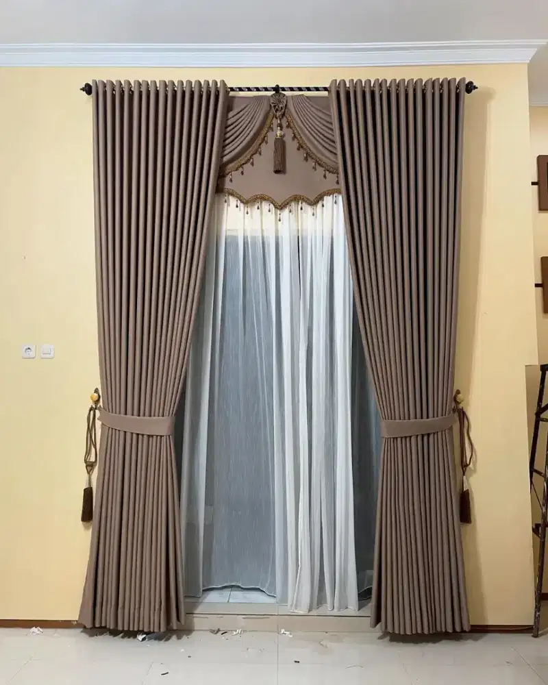 Gorden / vertikalblinds / aresblinds/ rollerblinds