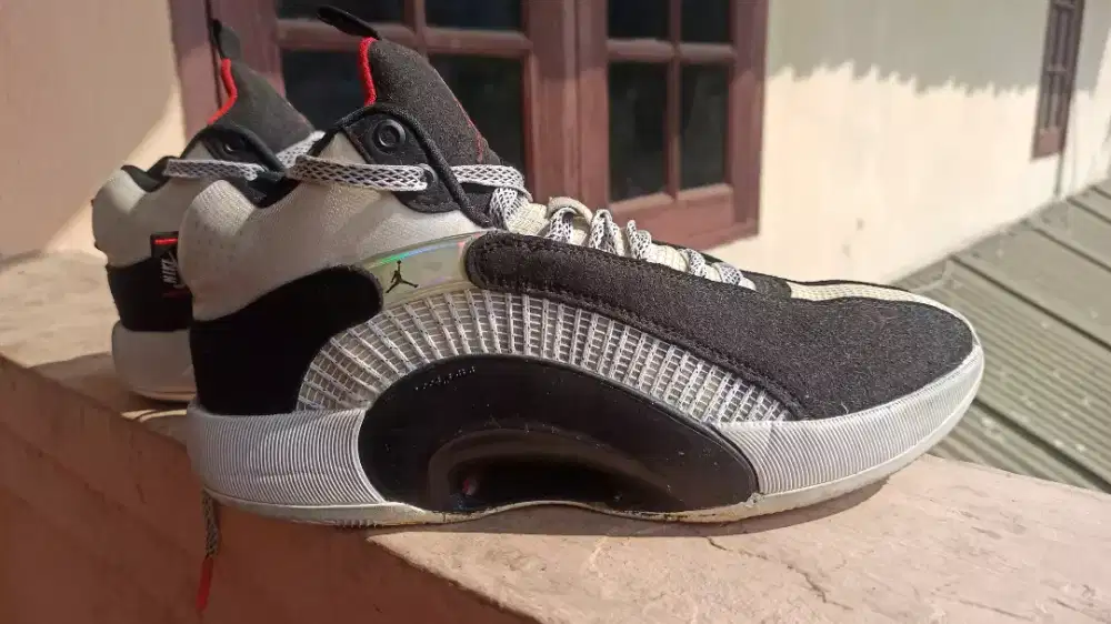 Air Jordan XXVII ukuran 44