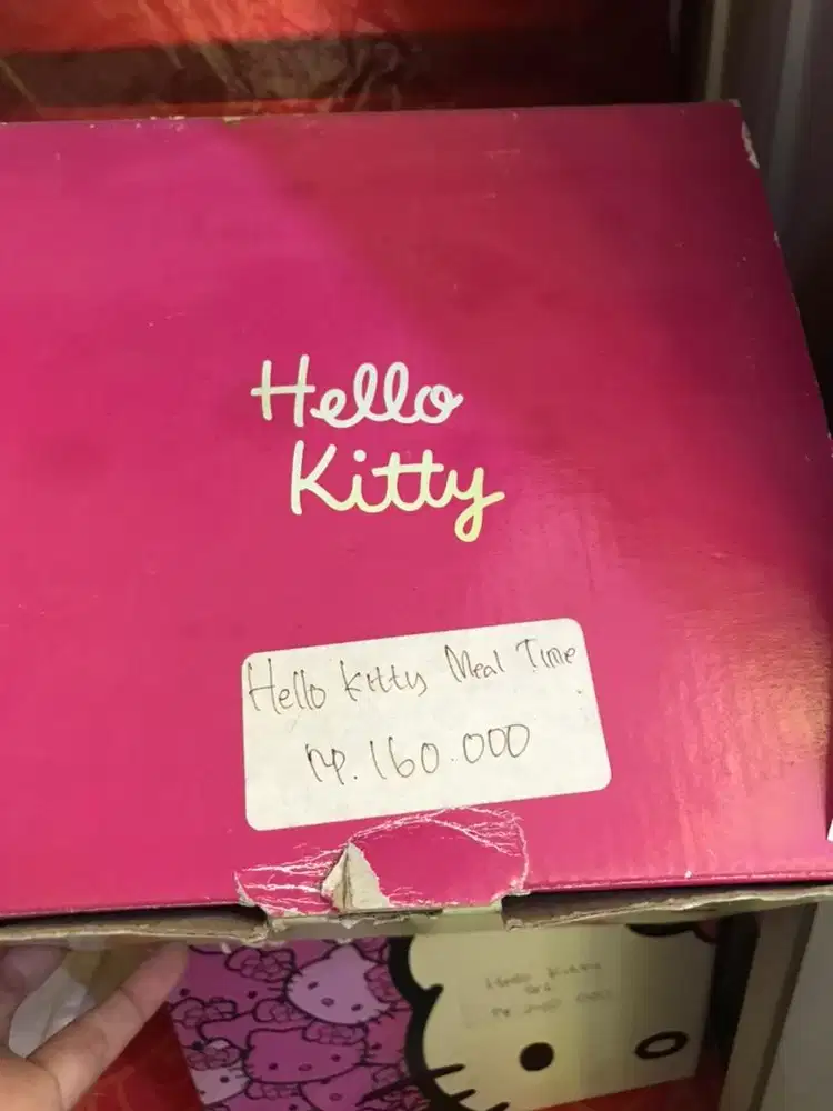 Tupperware set Hello Kitty Meal Time