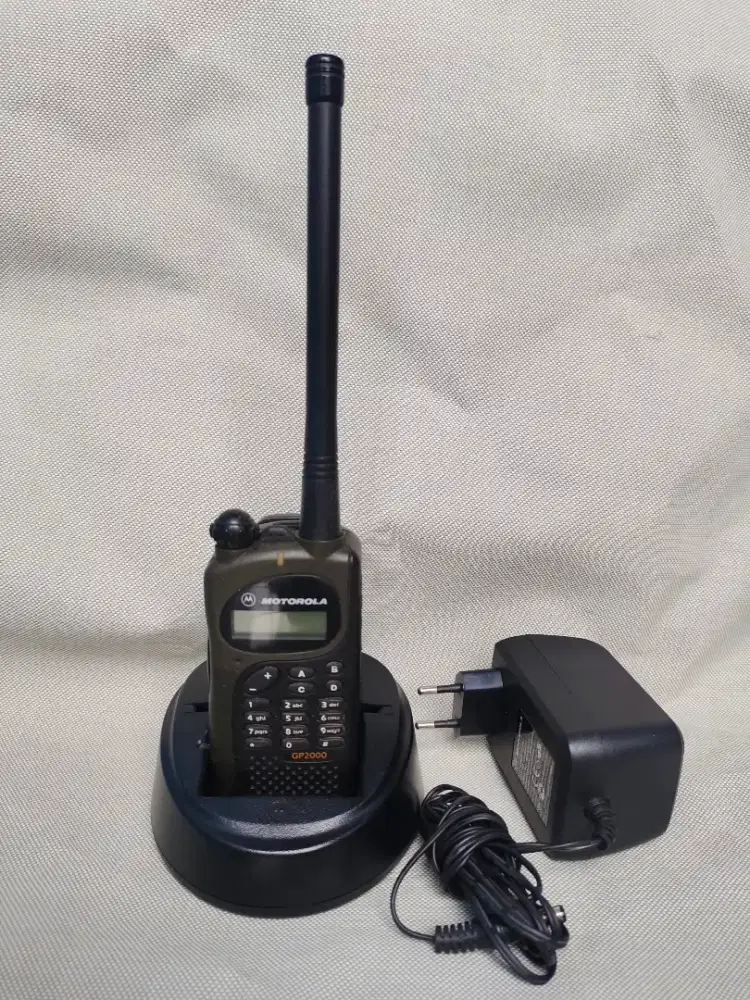 HT Motorola GP 2000