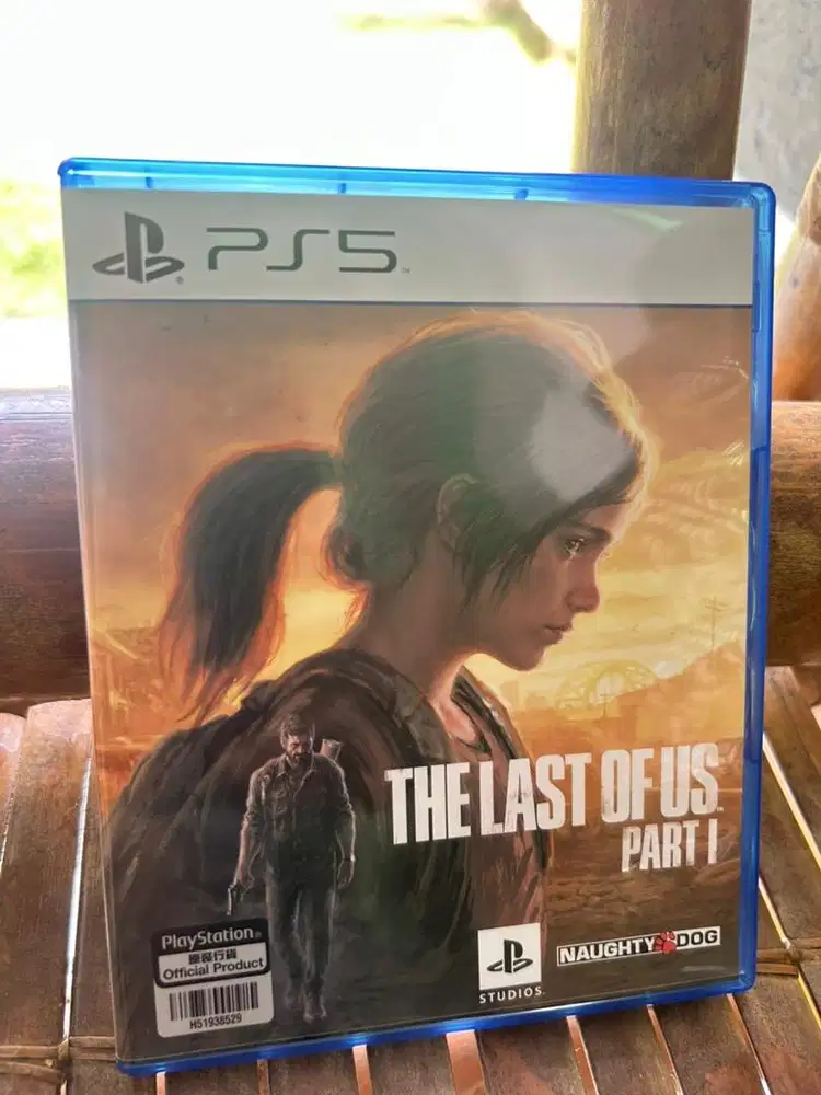 kaset bd ps5 last of us 1 remake