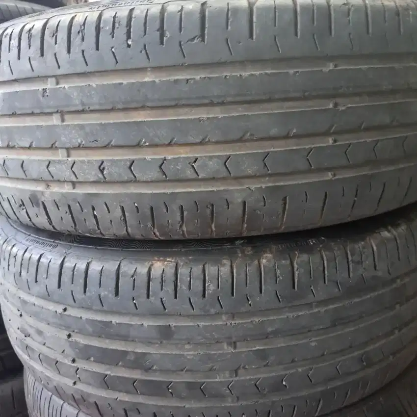 Ban 215 60 r17 continental 2pcs