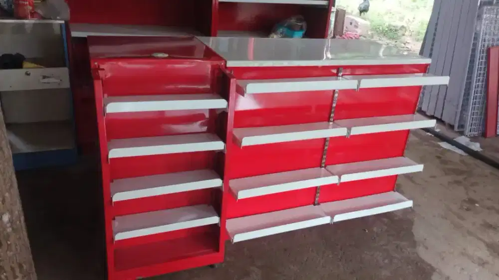 Meja kasir baru 2,5juta