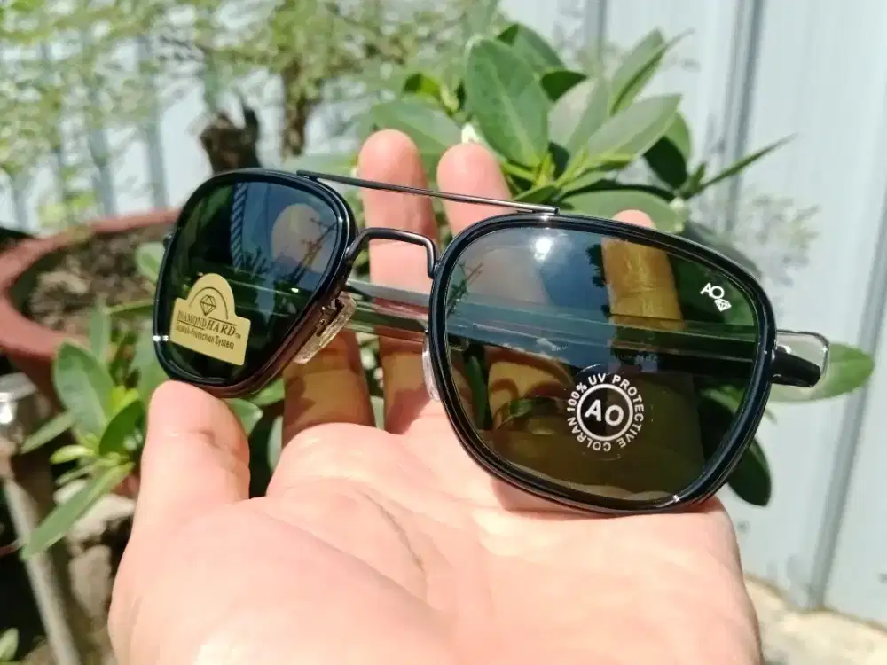 Kacamata AO green black