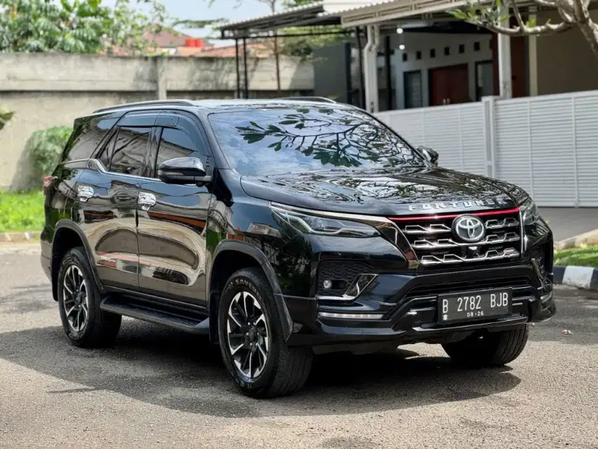 Forsale Fortuner 2.4 VRZ TRD 4x2 AT 2021