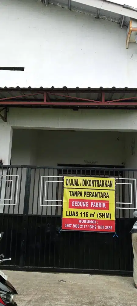 DIJUAL CEPAT / DIKONTRAKKAN BANGUNAN BEKAS PABRIK PRODUKSI ROTI