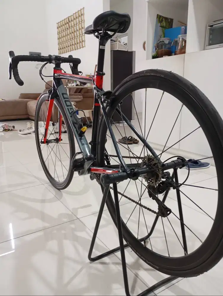 Sepeda Roadbike Polygon Strattos S3