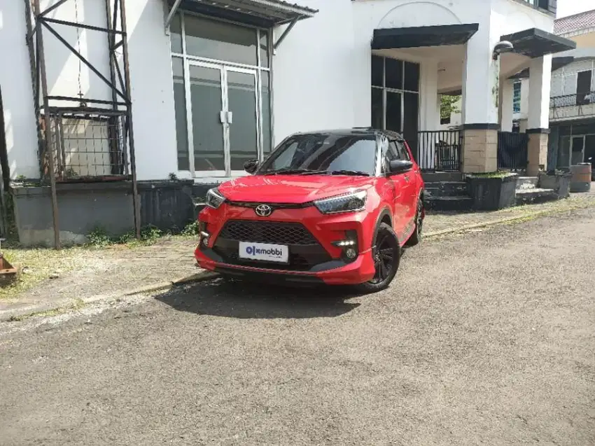 Like New- TOYOTA RAIZE 1.0 GR SPORT TSS TWO TONE BENSIN A/T 2022 MERAH