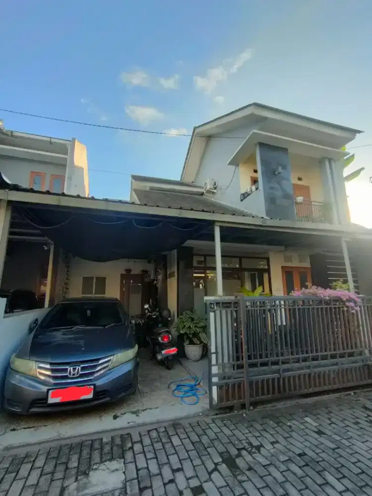 Rumah dan ruang usaha NEGO