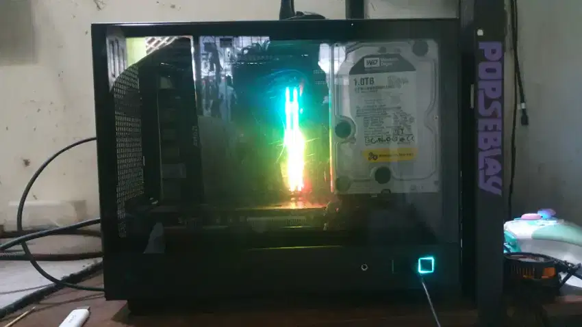 Mini pc itx + msi monitor