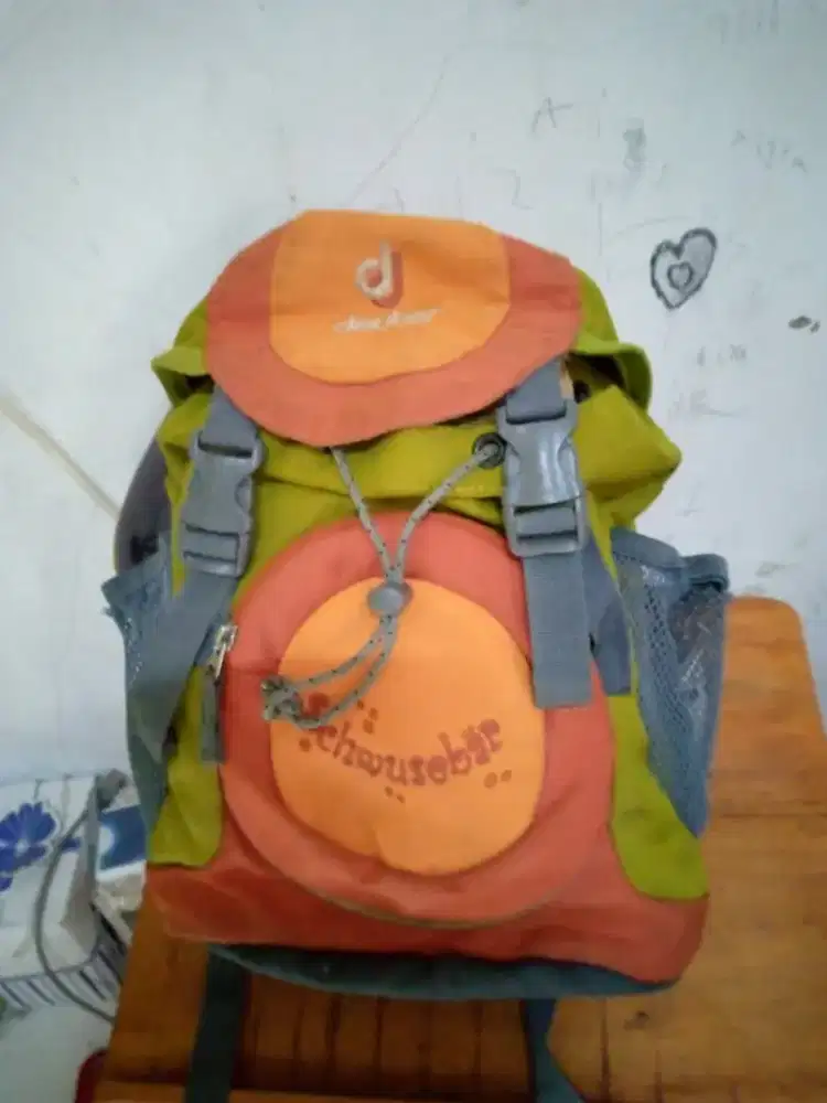 Tas Ransel Anak Deuter Schmusbär Outdoor Junior TK atau SD ada minus
