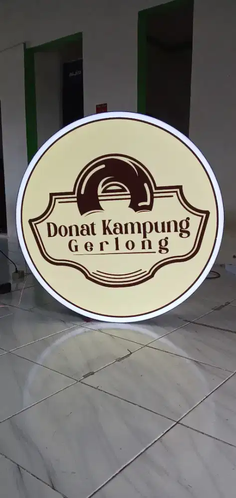 NEON BOX BULAT COSTUME AKRILIK