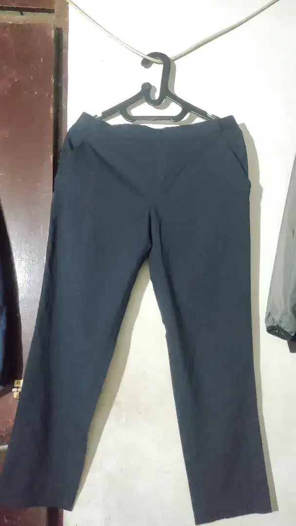 Celana Formal Uniqlo