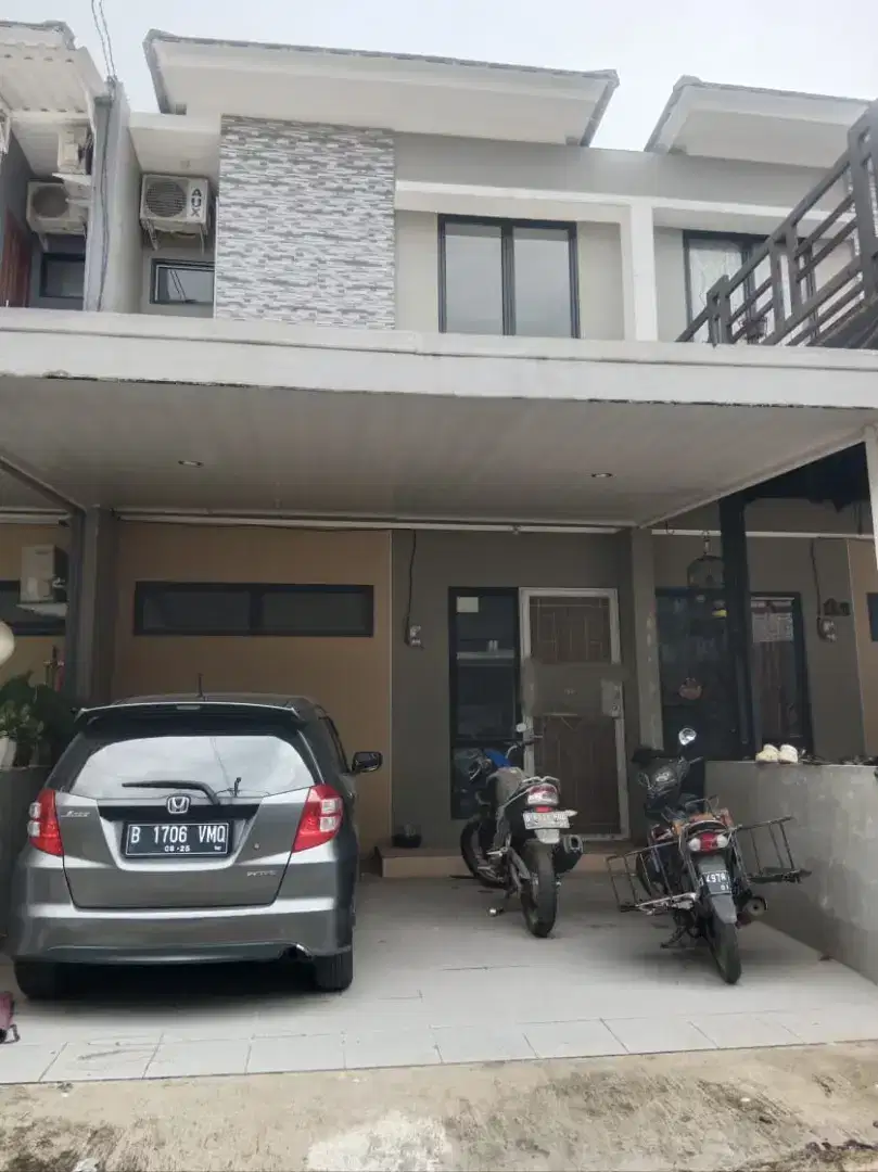 Di jual rumah di perumahan magnolia tangerangt