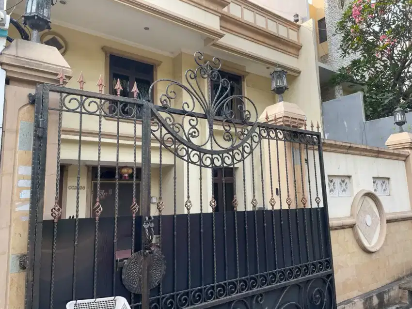 Dijual rumah murah, 10x23 Taman palem