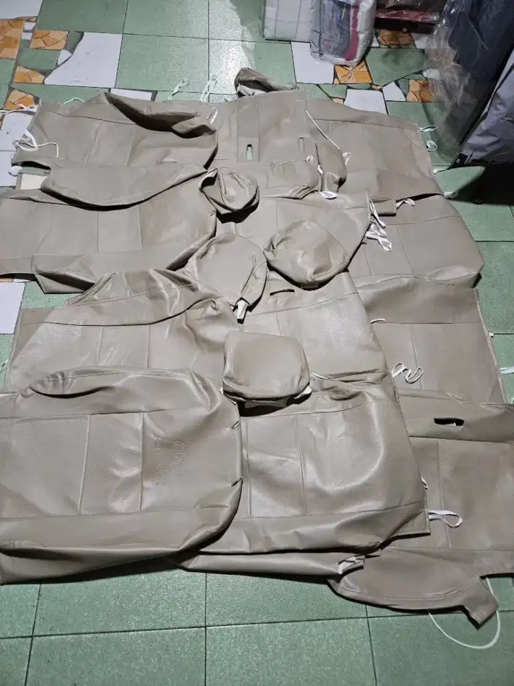 DIJUAL Cover Jok FORTUNER VNT TRD tahun 2011-2013