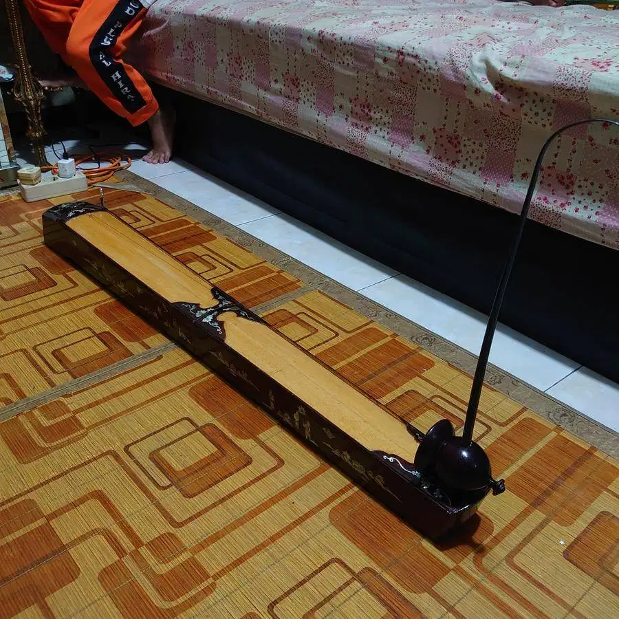 alat music traditional vietnam dan bau poldable