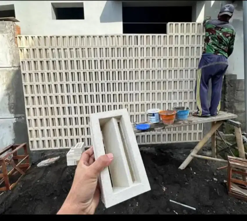 Loster beton minimalis