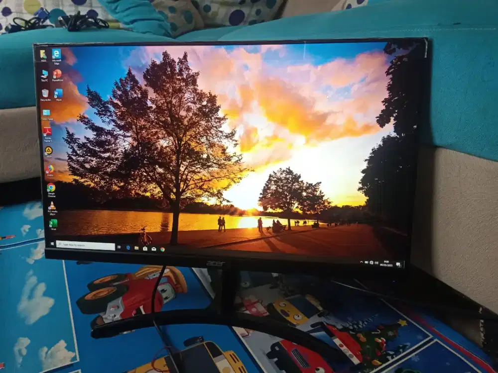 JUAL LIKENEW LED MONITOR ACER  24INCH FRAMALES BORDERLESS 100Hz IPS