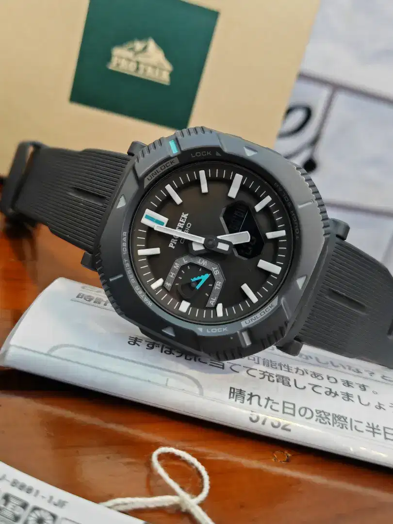 Casio Protrek PRJ B001 BLuetooth