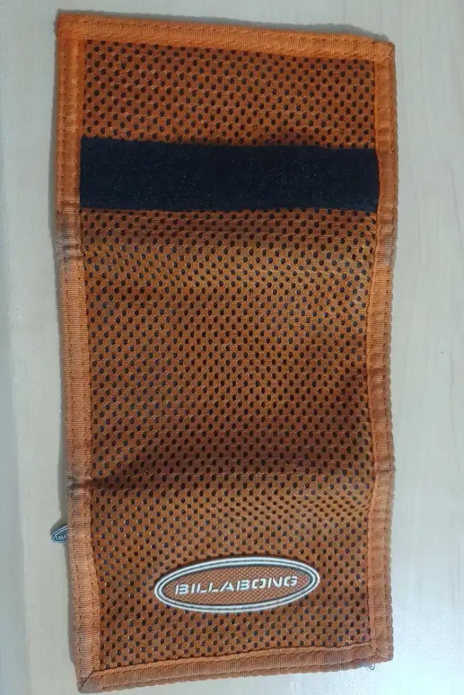 Dompet lipat merk Billabong