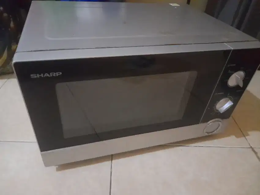 Microwave sharp r 21D0