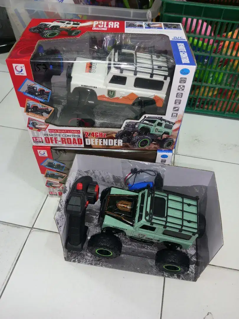Mainan Anak Jeep Defender Asap