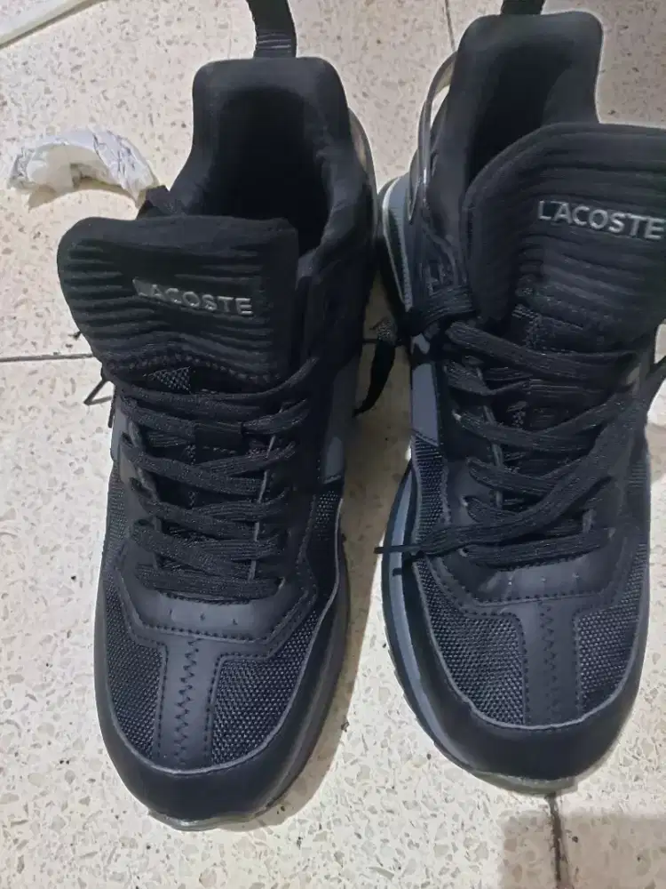 Sneakers lacoste break court