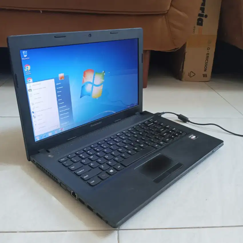 Laptop Lenovo G40, AMD E-2100, Ram 8GB, HDD 500GB, Layar 14 inch