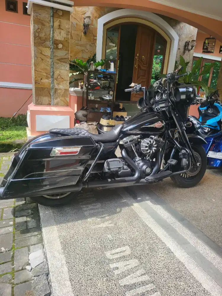 Harley Davidson electra glide touring 2011