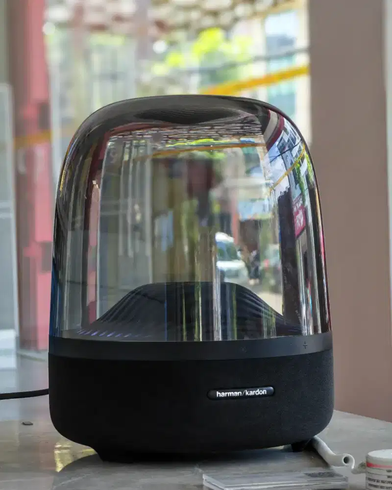 Harman/Kardon Aura Studio III