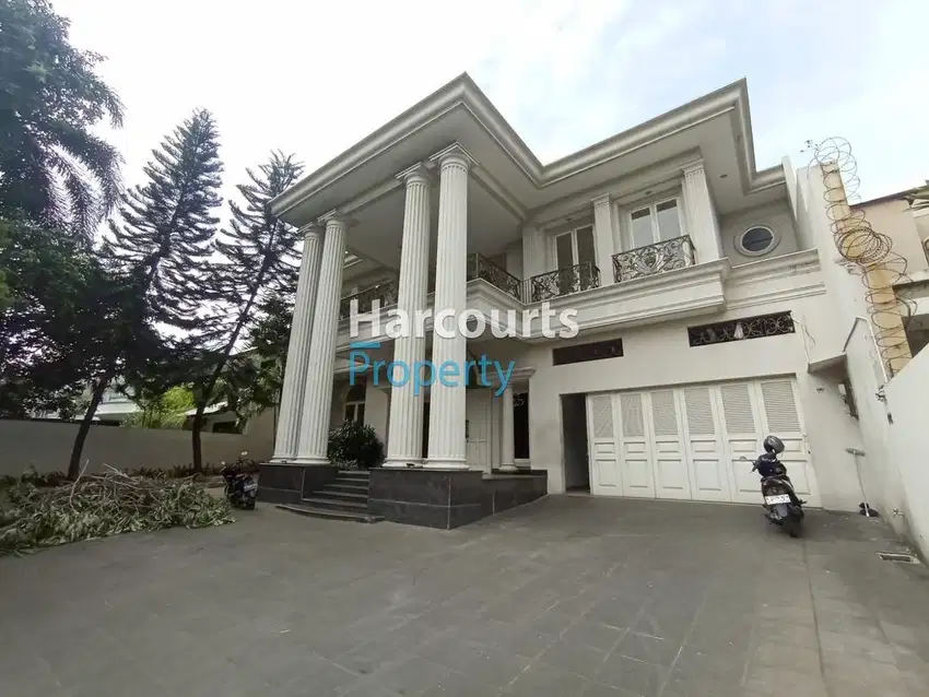 Disewakan Rumah Classic Europ Area Pondok Indah, Siap Huni