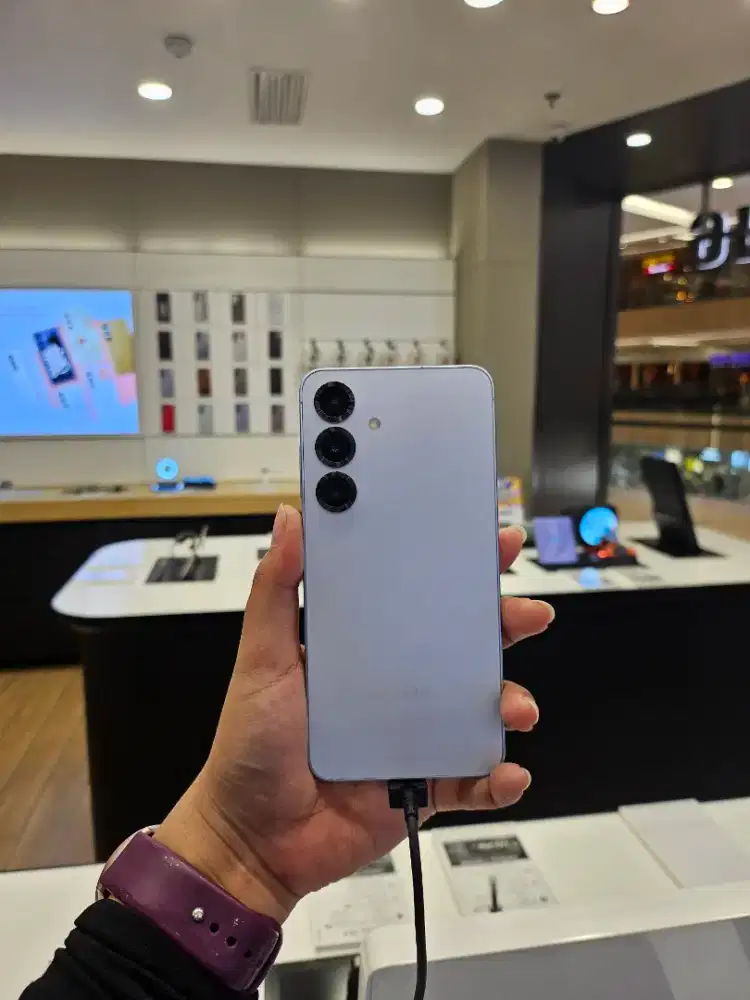 Samsung Galaxy S25 5G Free Galaxy Fit 3